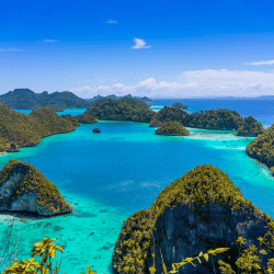 Travel to Raja Ampat Islands - Travelbooq